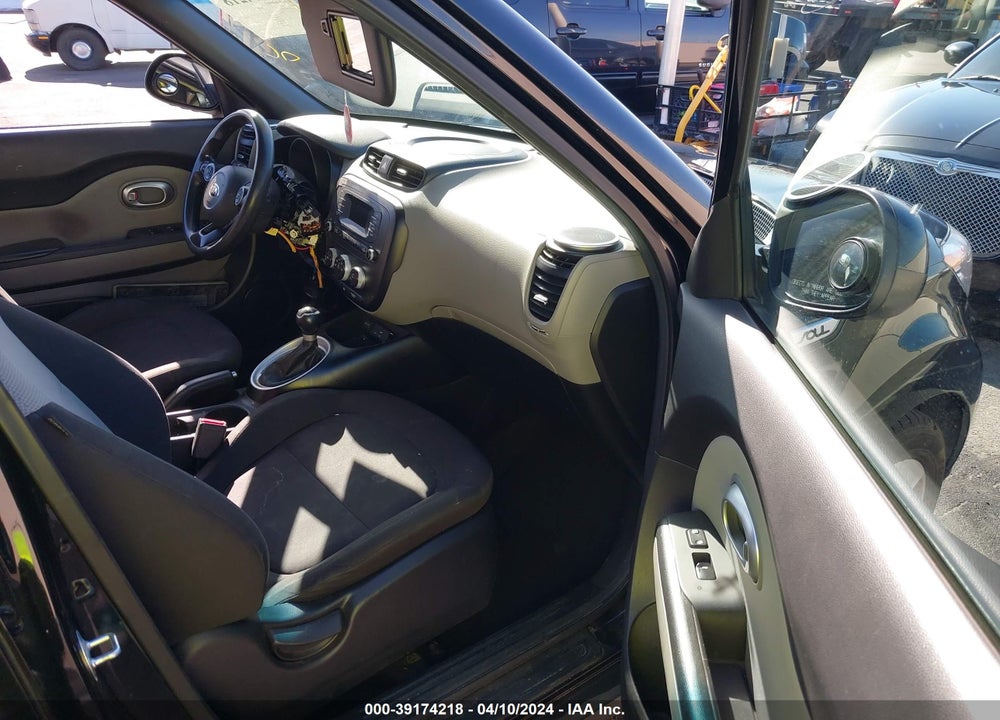 2016 KIA SOUL VIN: KNDJN2A20G7398281