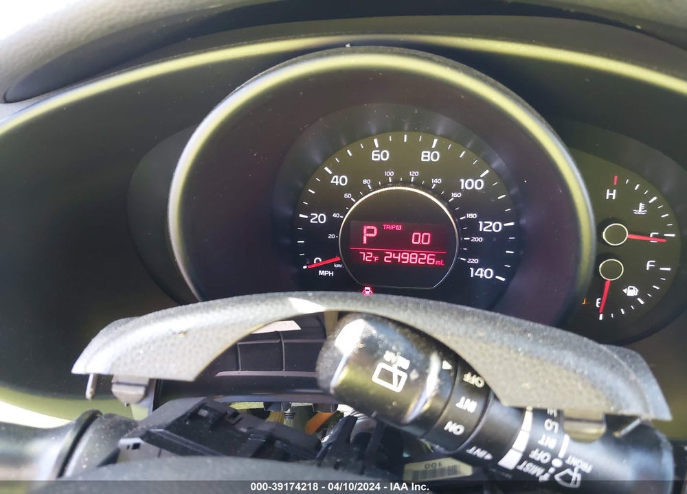 2016 KIA SOUL VIN: KNDJN2A20G7398281