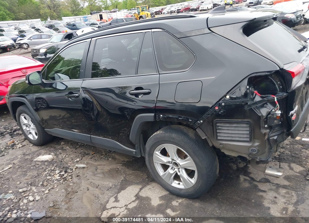 2020 TOYOTA RAV4 XLE VIN: JTMW1RFV7LJ021196