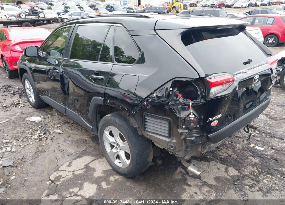 2020 TOYOTA RAV4 XLE VIN: JTMW1RFV7LJ021196