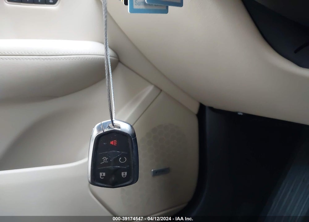 2018 CADILLAC XT5 LUXURY VIN: 1GYKNDRS2JZ240972
