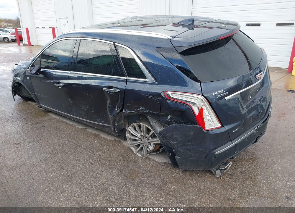 2018 CADILLAC XT5 LUXURY VIN: 1GYKNDRS2JZ240972
