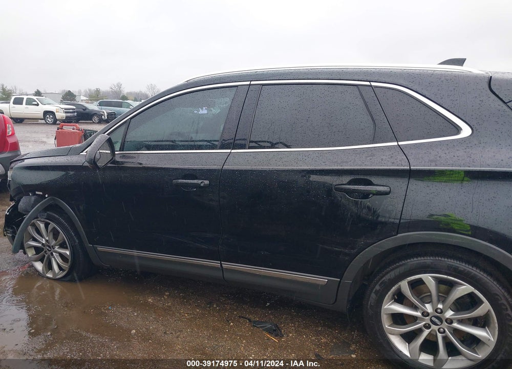 2017 LINCOLN MKC SELECT VIN: 5LMCJ2C96HUL08741