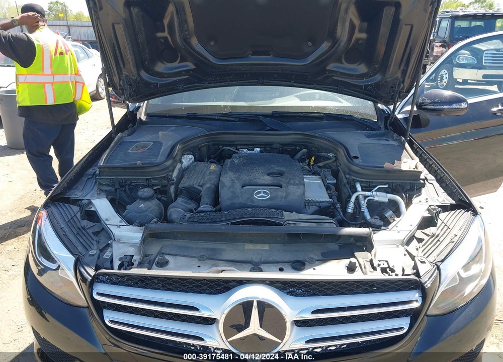 2019 MERCEDES-BENZ GLC 300 VIN: WDC0G4JB2KV139355