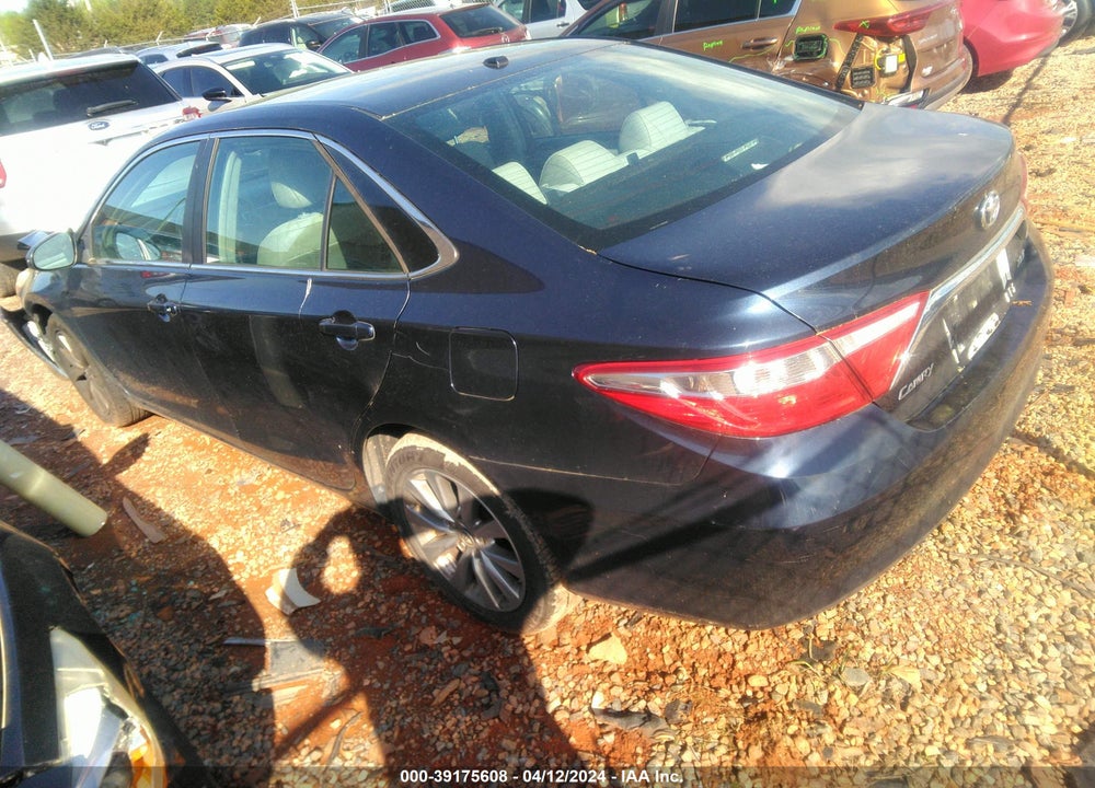 2015 TOYOTA CAMRY XLE VIN: 4T1BF1FK7FU980006