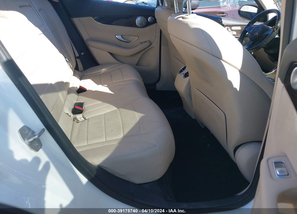2016 MERCEDES-BENZ GLC 300 VIN: WDC0G4JB1GF065427