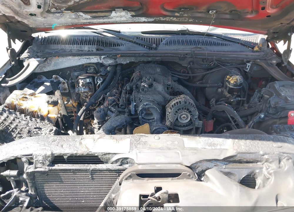 2001 CHEVROLET SUBURBAN 1500 LT VIN: 1GNFK16T41J235919