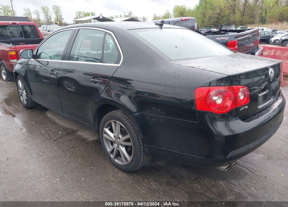 2007 VOLKSWAGEN JETTA 2.5 VIN: 3VWDG71K57M026197