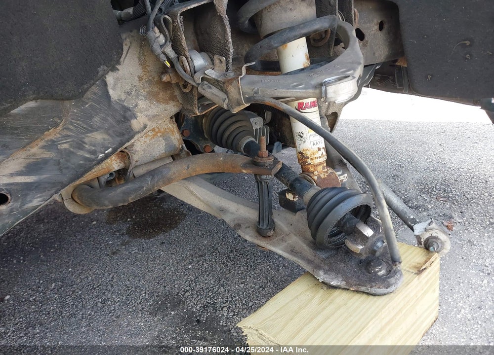 2015 CHEVROLET SILVERADO 1500 2LT VIN: 3GCUKREC9FG226996