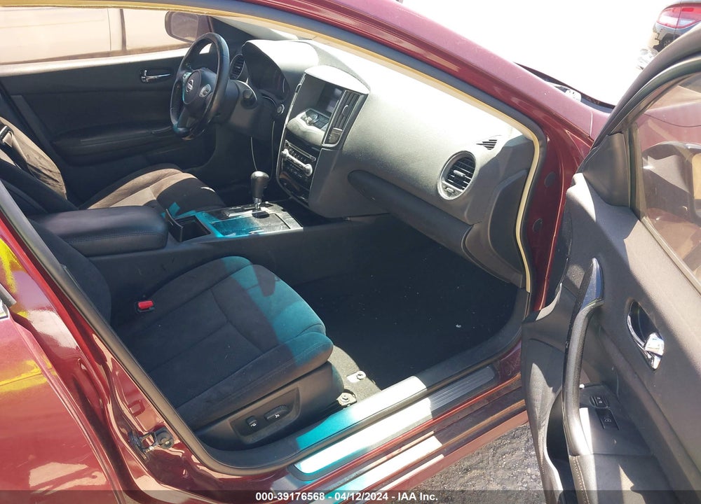 2010 NISSAN MAXIMA 3.5 S VIN: 1N4AA5AP8AC826577