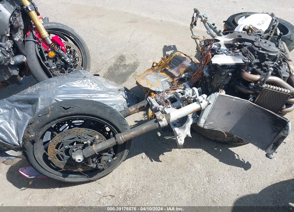 2023 YAMAHA MTN1000 VIN: JYARN79E3PA000834