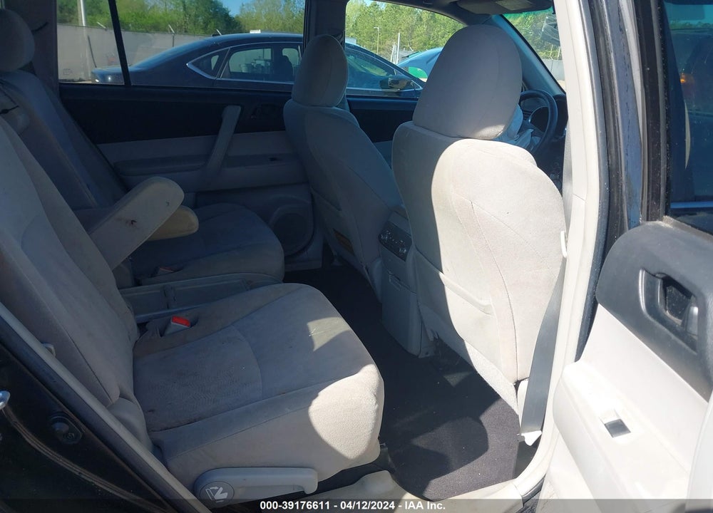 2013 TOYOTA HIGHLANDER BASE V6 VIN: 5TDZK3EH2DS101660