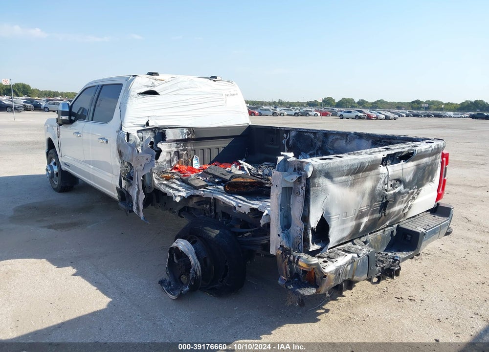 2023 FORD F-350 LARIAT VIN: 1FT8W3DT5PEC23221