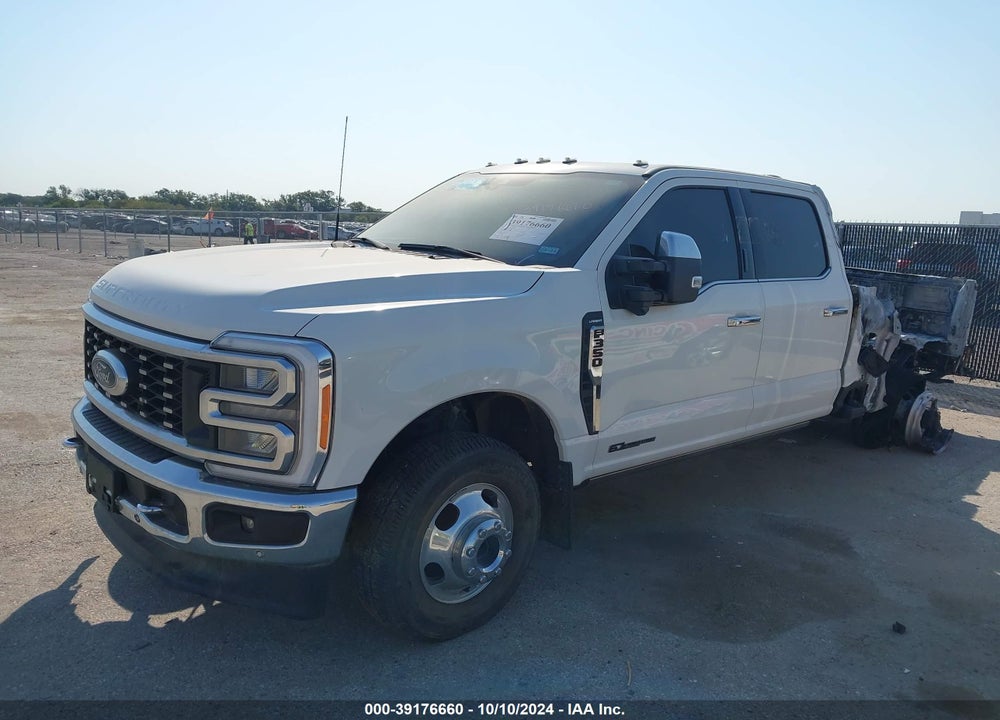 2023 FORD F-350 LARIAT VIN: 1FT8W3DT5PEC23221
