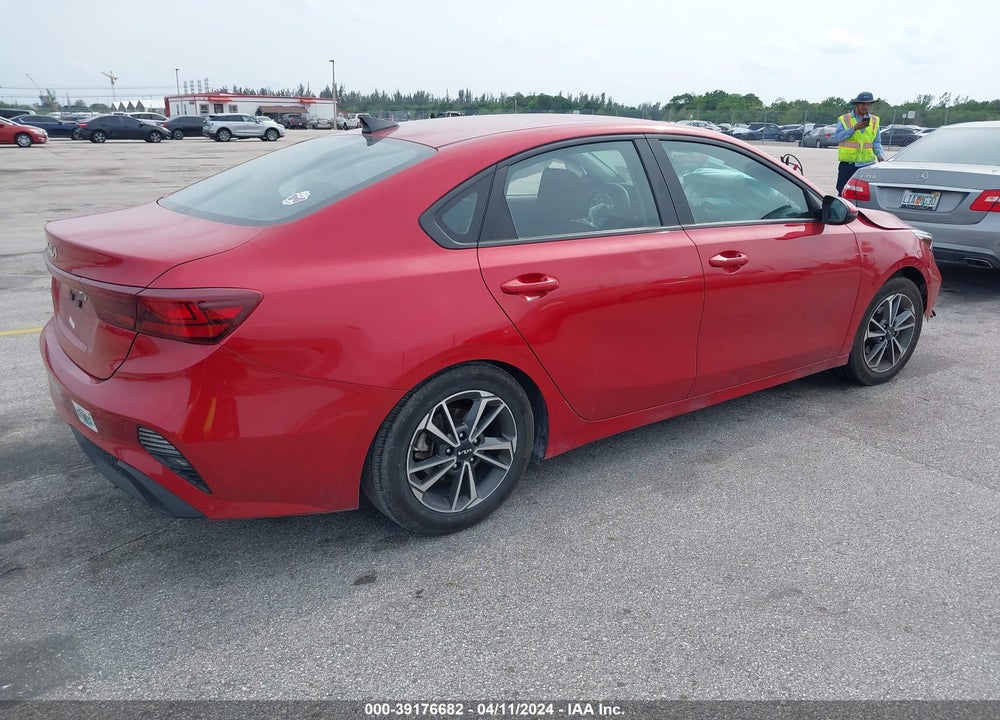 2023 KIA FORTE LXS VIN: 3KPF24AD8PE559651