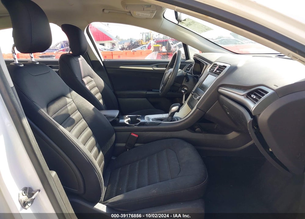 2015 FORD FUSION SE VIN: 3FA6P0H72FR144753