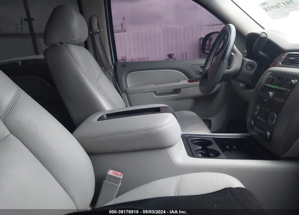 2013 GMC YUKON XL 1500 SLT VIN: 1GKS1KE04DR178512