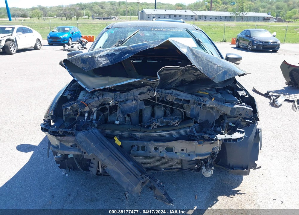 2015 FORD FOCUS SE VIN: 1FADP3K24FL277017