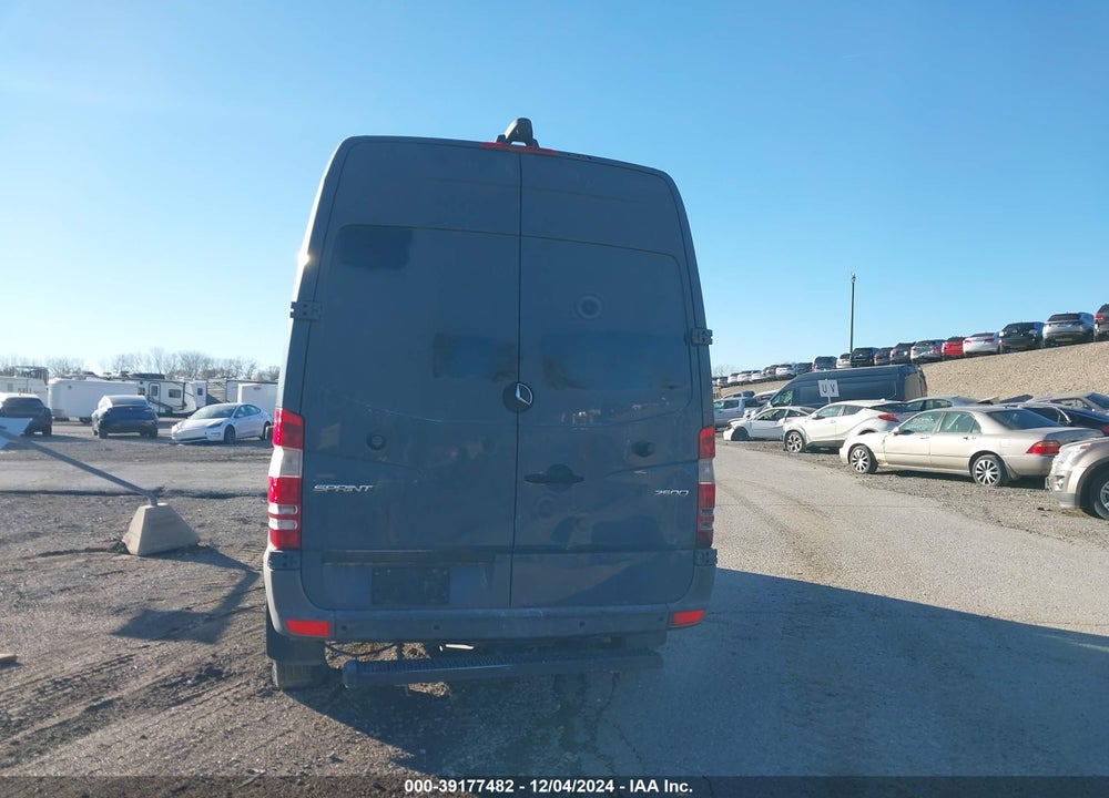 2018 MERCEDES-BENZ SPRINTER 2500 STANDARD ROOF V6 VIN: WD3PE7CD2JP622447