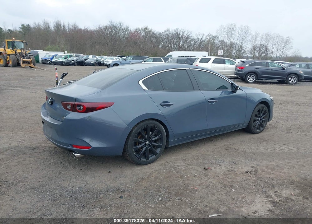 2022 MAZDA 3 CARBON EDITION VIN: 3MZBPACL0NM300493