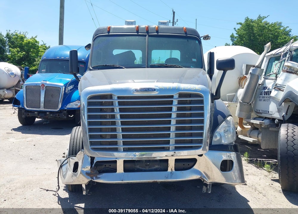 2014 FREIGHTLINER CASCADIA 125 VIN: 3AKJGEDV4ESFT9780