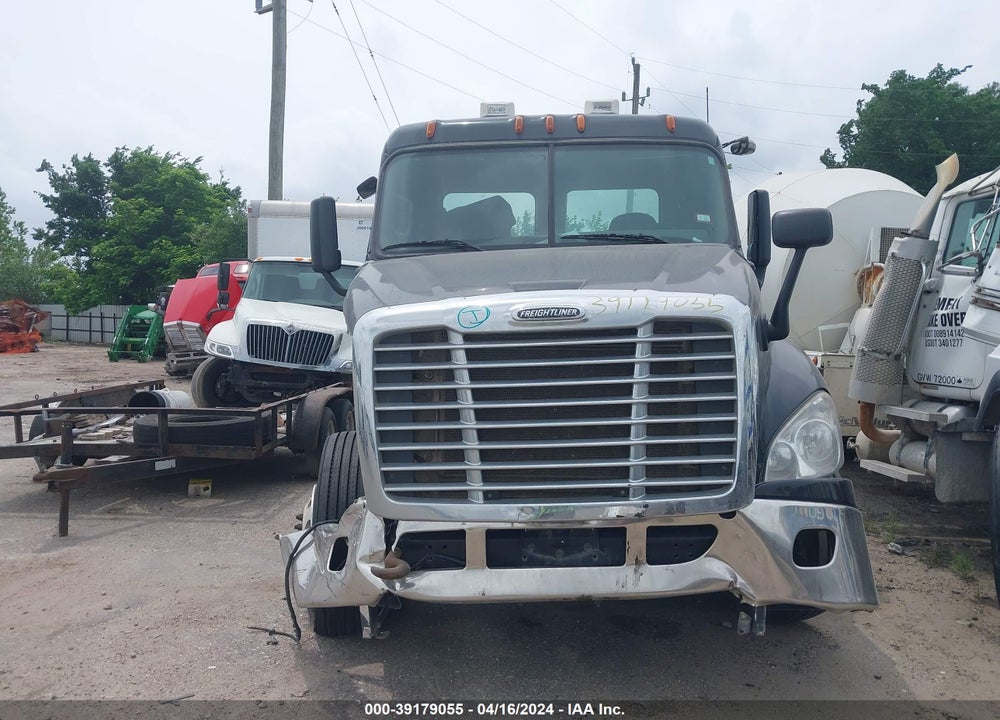 2014 FREIGHTLINER CASCADIA 125 VIN: 3AKJGEDV4ESFT9780