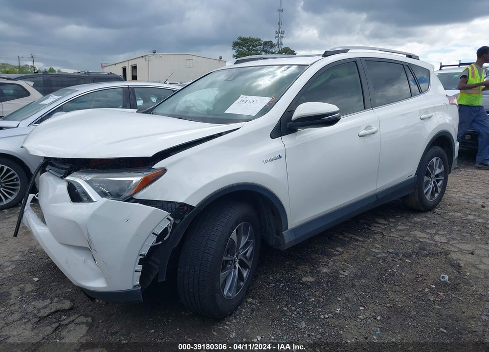 2018 TOYOTA RAV4 HYBRID XLE VIN: JTMRJREVXJD251714