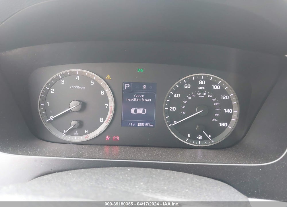 2015 HYUNDAI SONATA SE VIN: 5NPE24AF5FH002445
