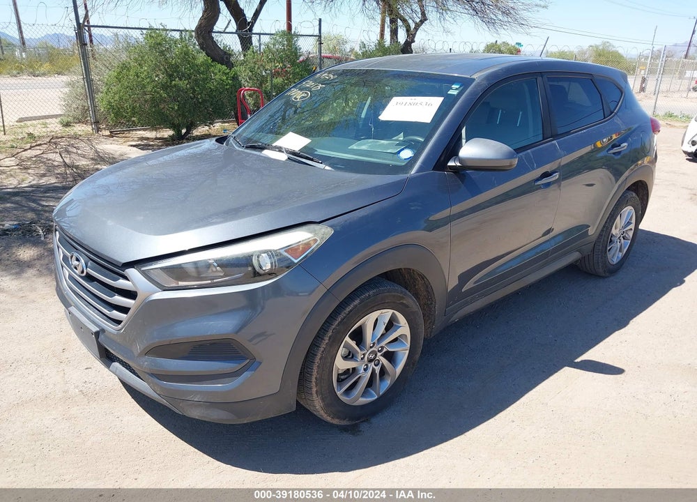 2017 HYUNDAI TUCSON SE VIN: KM8J23A44HU454821