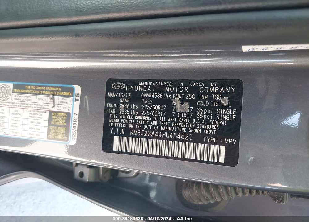 2017 HYUNDAI TUCSON SE VIN: KM8J23A44HU454821