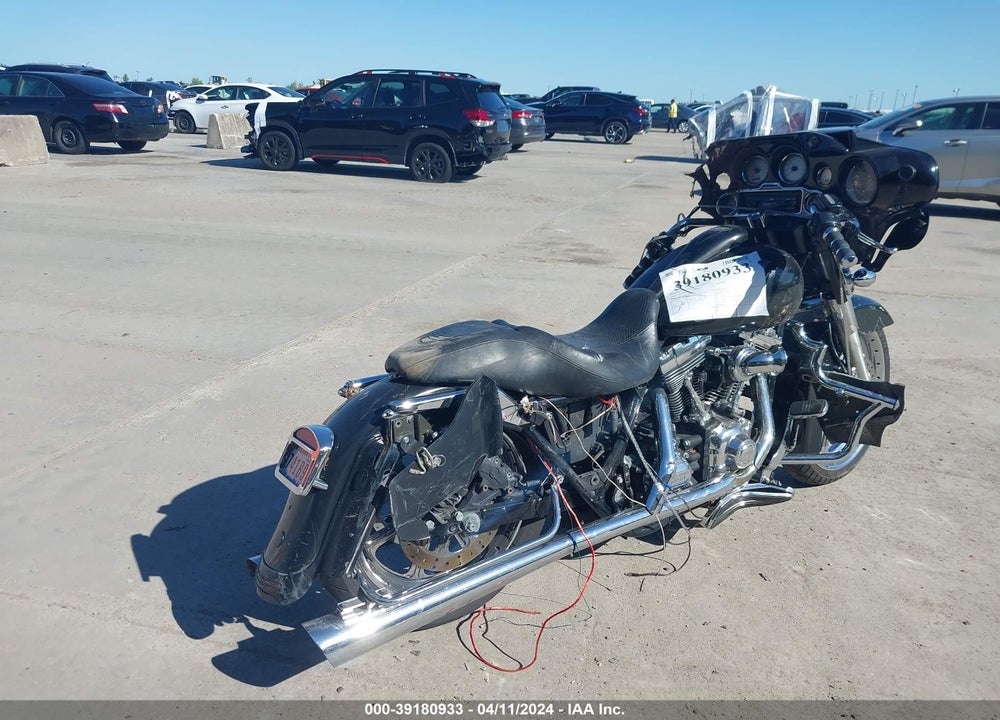 2008 HARLEY-DAVIDSON FLHX VIN: 1HD1KB4188Y647013