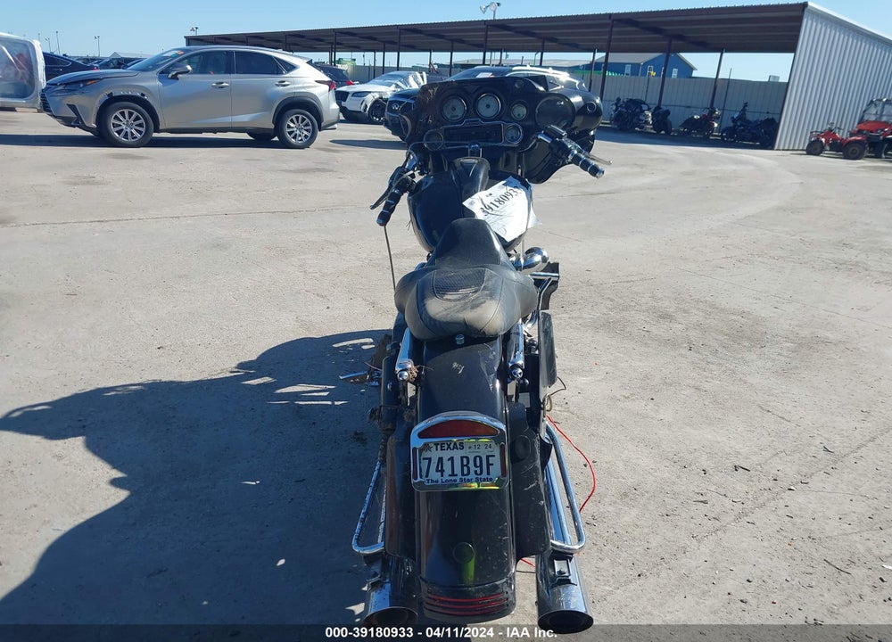 2008 HARLEY-DAVIDSON FLHX VIN: 1HD1KB4188Y647013