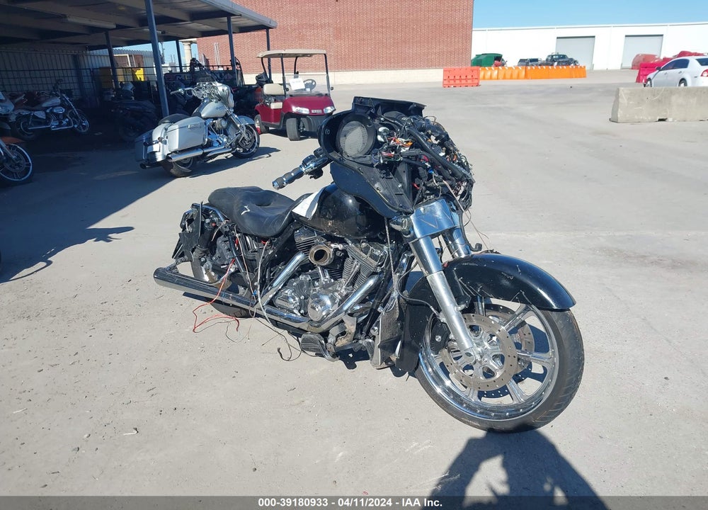 2008 HARLEY-DAVIDSON FLHX VIN: 1HD1KB4188Y647013