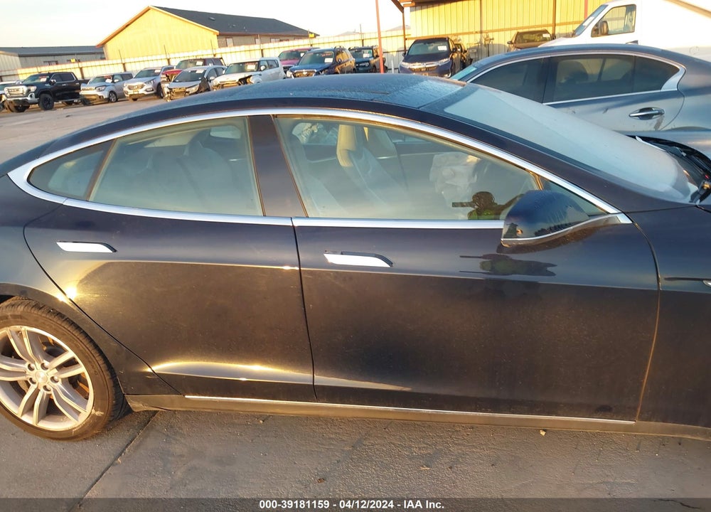 2014 TESLA MODEL S P85 VIN: 5YJSA1H13EFP30535