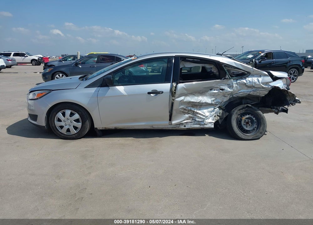 2017 FORD FOCUS S VIN: 1FADP3E24HL318812