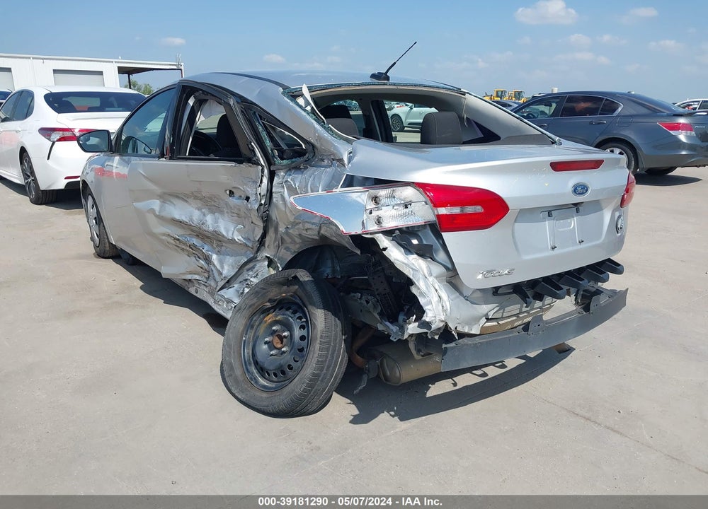 2017 FORD FOCUS S VIN: 1FADP3E24HL318812