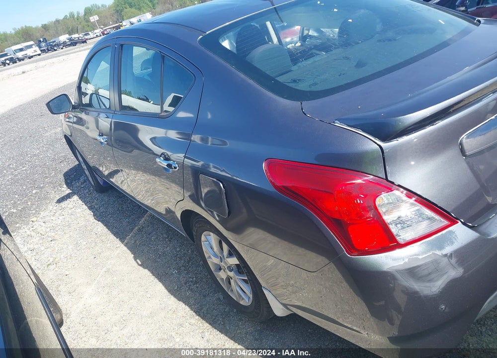 2017 NISSAN VERSA 1.6 SV VIN: 3N1CN7AP2HL816003