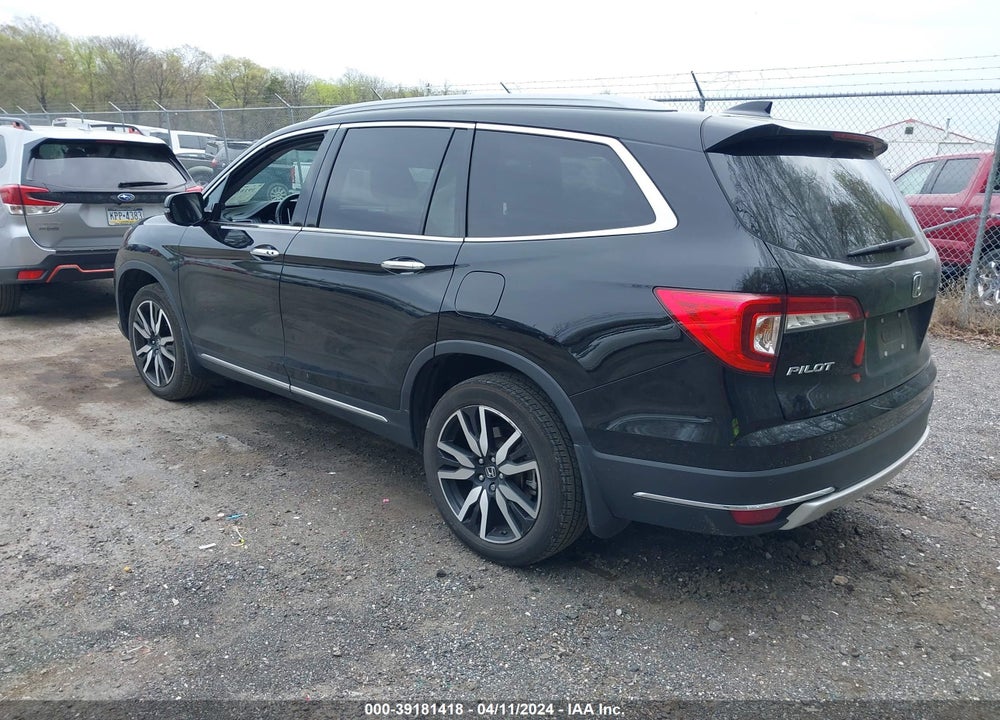 2022 HONDA PILOT AWD TOURING 7 PASSENGER VIN: 5FNYF6H61NB017623