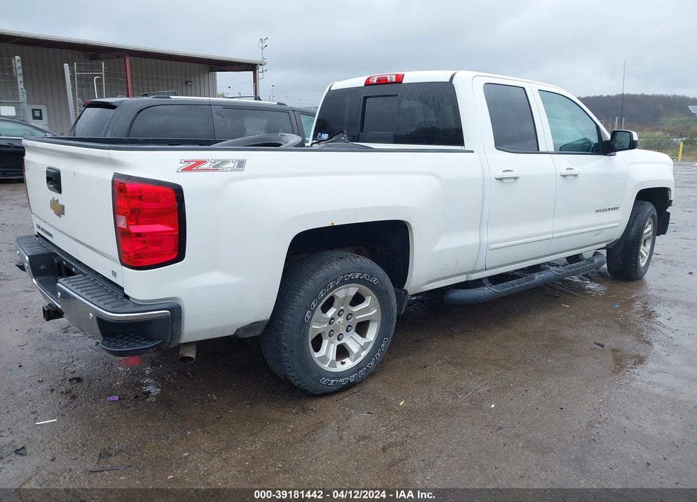 2015 CHEVROLET SILVERADO 1500 2LT VIN: 1GCVKREC0FZ183525