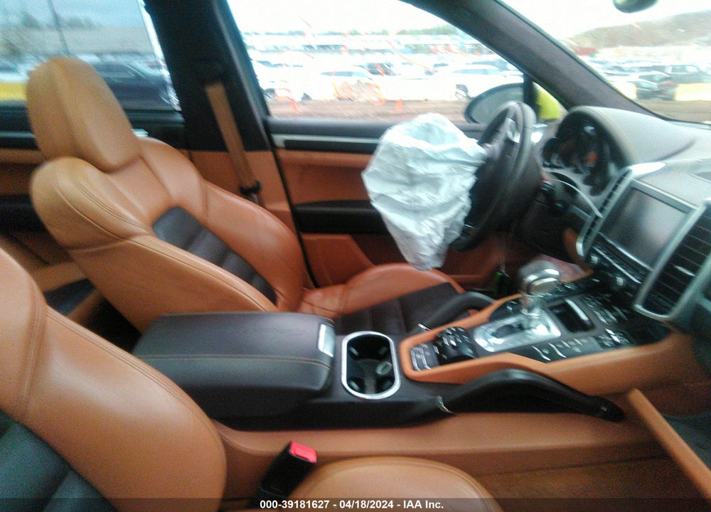 2014 PORSCHE CAYENNE GTS VIN: WP1AD2A24ELA70495