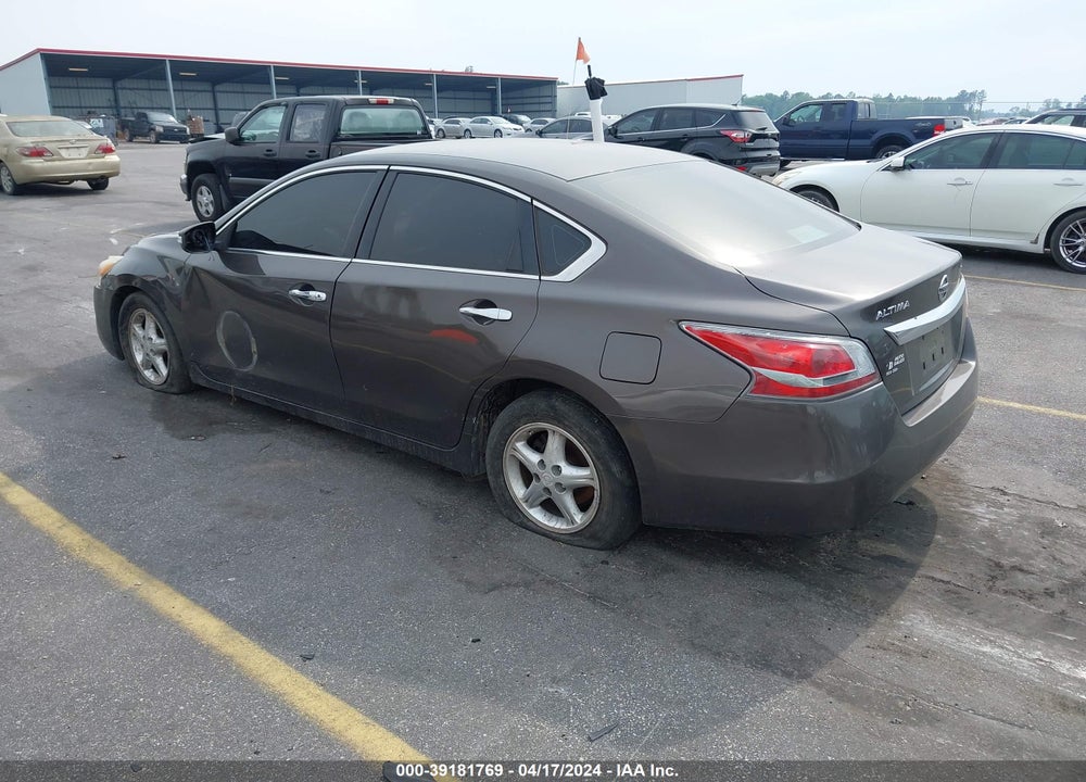 2015 NISSAN ALTIMA VIN: 1N4AL3AP5FC295876