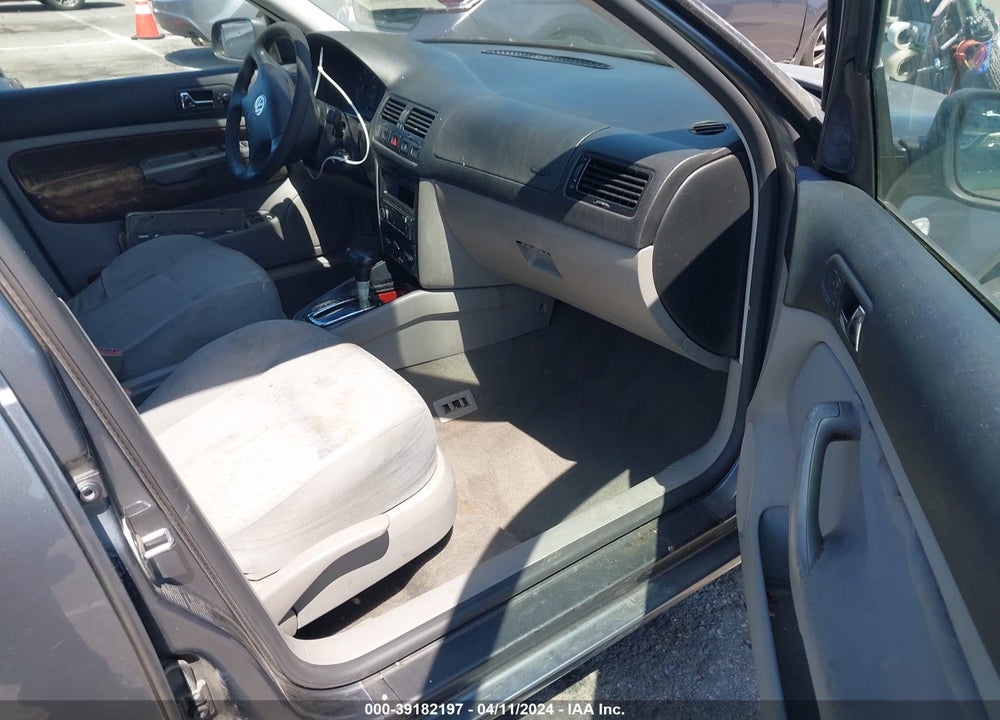 2003 VOLKSWAGEN JETTA GL VIN: 3VWRK69M03M094079