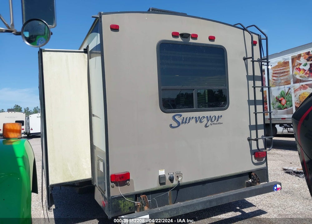 2016 FOREST RIVER RV SURVEYOR 33RETS VIN: 4X4TSVJ20GL028484