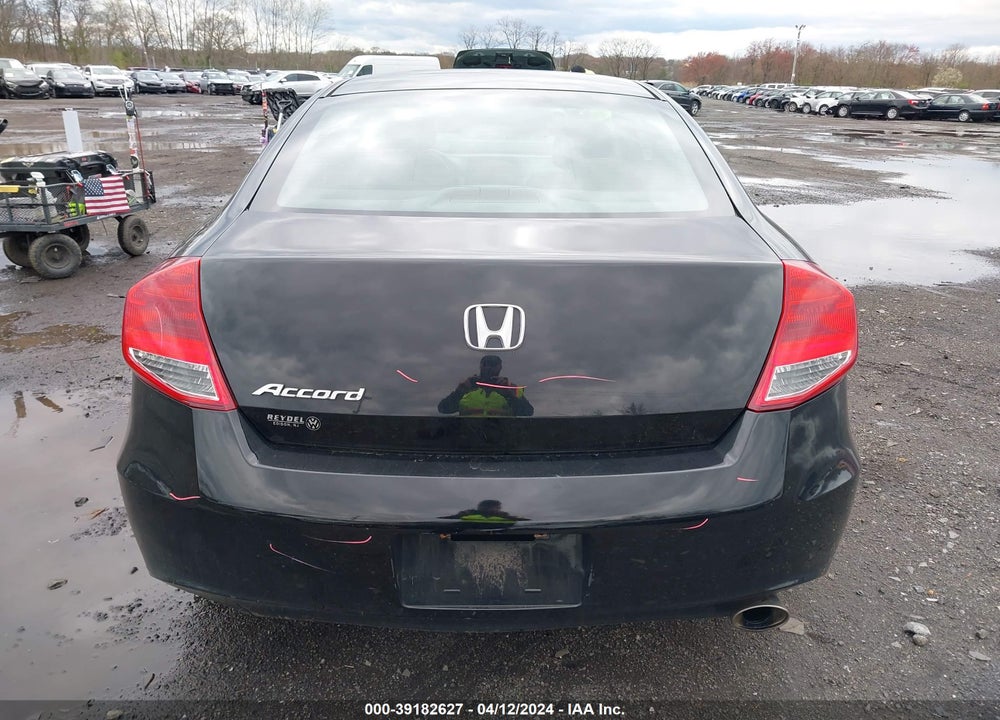 2012 HONDA ACCORD 2.4 EX VIN: 1HGCS1B76CA000320