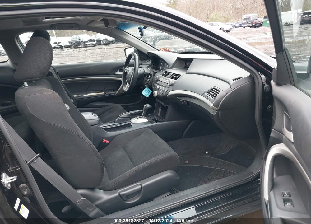 2012 HONDA ACCORD 2.4 EX VIN: 1HGCS1B76CA000320