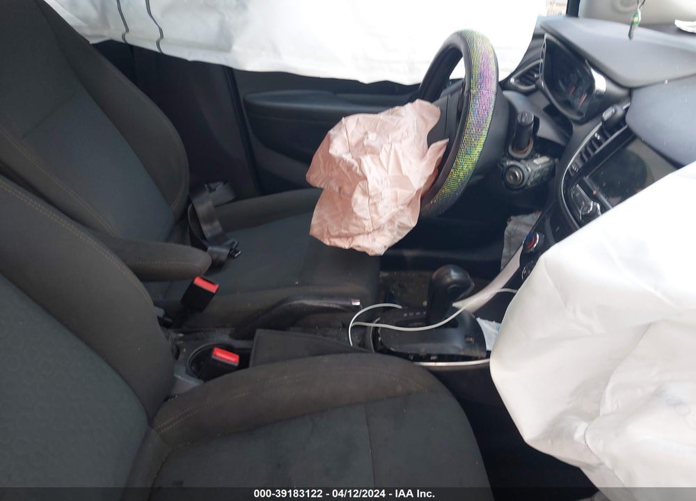 2019 CHEVROLET TRAX LS VIN: LSGCJKSB9KY012032