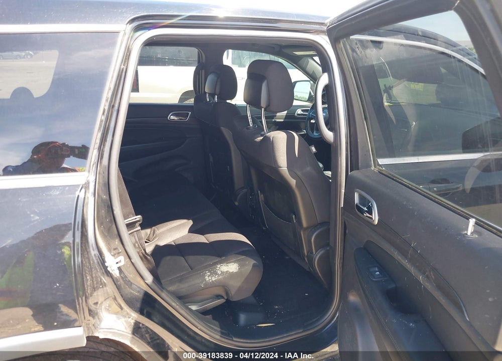 2018 JEEP GRAND CHEROKEE LAREDO E 4X2 VIN: 1C4RJEAG7JC270758