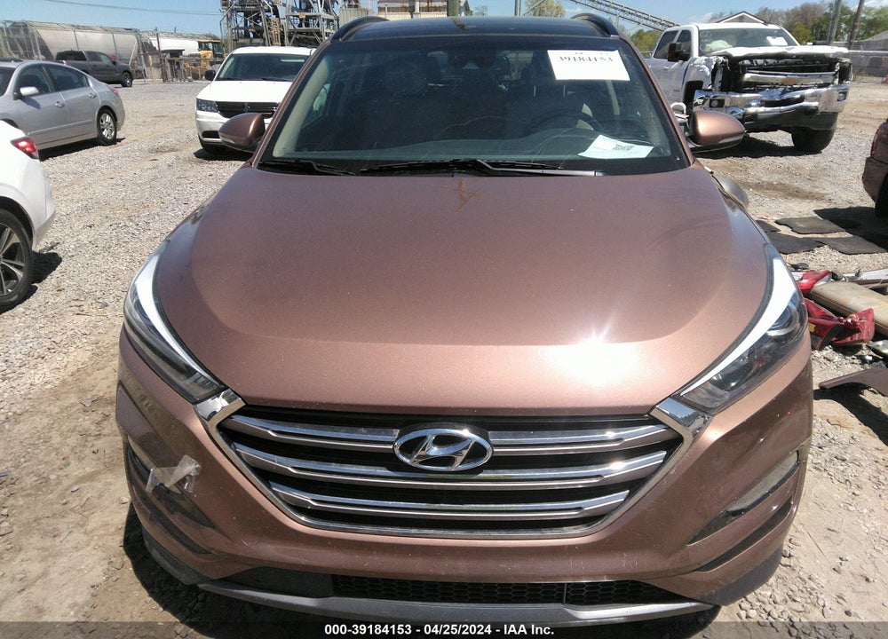 2016 HYUNDAI TUCSON LIMITED VIN: KM8J33A25GU024936