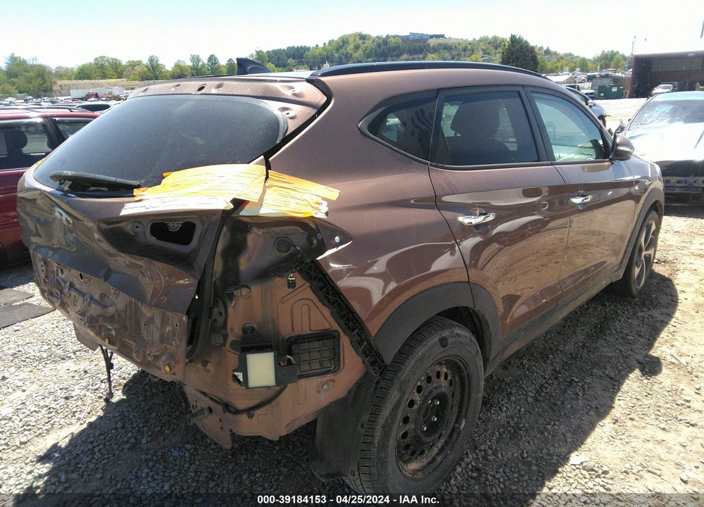 2016 HYUNDAI TUCSON LIMITED VIN: KM8J33A25GU024936
