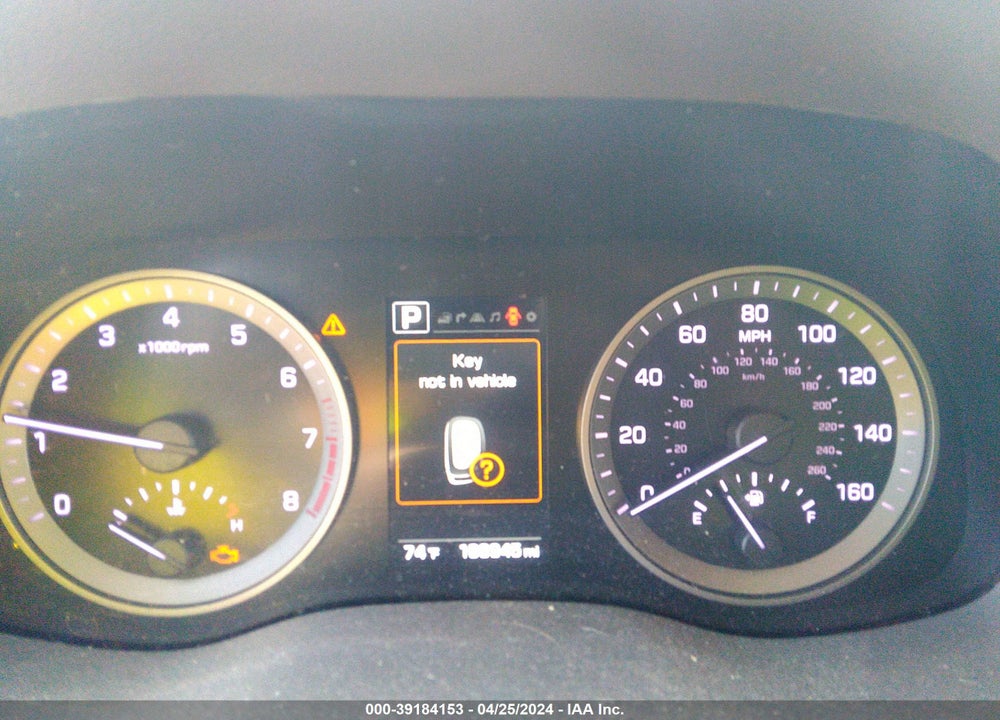 2016 HYUNDAI TUCSON LIMITED VIN: KM8J33A25GU024936
